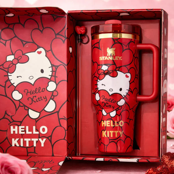 Hello Kitty 40oz Tumbler